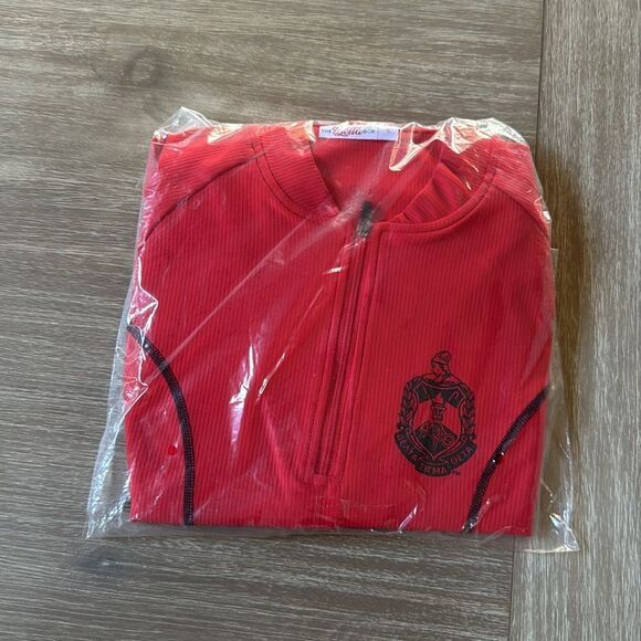 The Delta Box 2-Piece Ribbed 1/4 Zip Active Legging Set CL8 Red Size S NWT - Picture 3 of 5